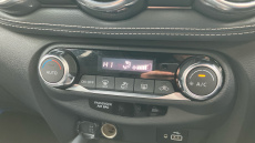 Nissan Juke 1.0 DiG-T N-Connecta 5dr DCT Petrol Hatchback